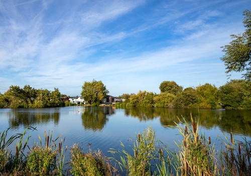 chichester lakeside holiday village