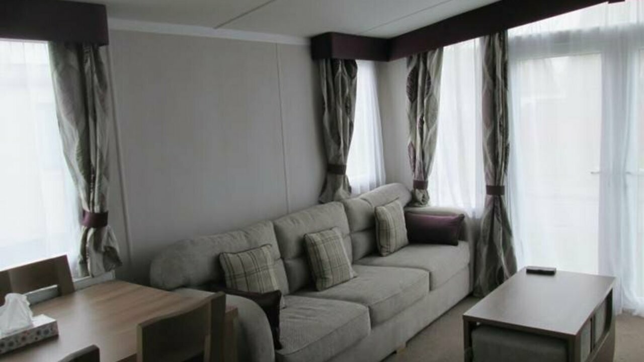 Photo of Burgundy Platinum 3 Bedroom Caravan - 46 (Pet Friendly)