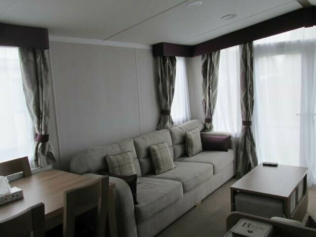 Photo of Burgundy Platinum 3 Bedroom Caravan - 46 (Pet Friendly)